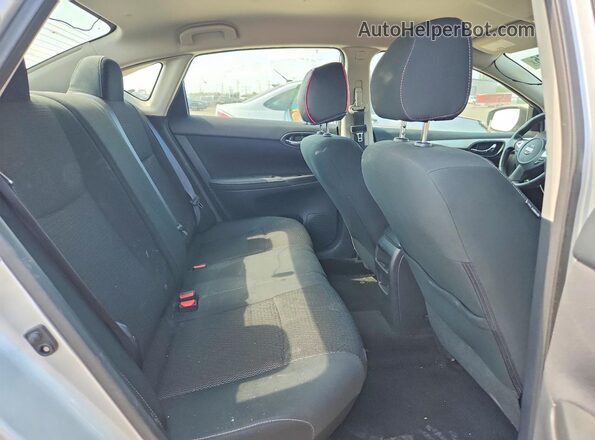3N1AB7AP0KY283417 2019 NISSAN SENTRA Серебряный Вид задних сидений