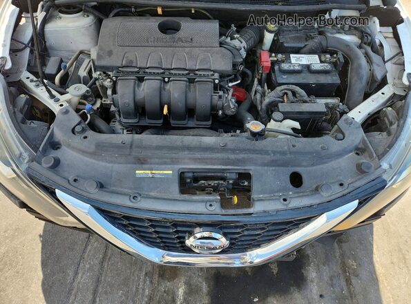 3N1AB7AP0KY332972 2019 NISSAN SENTRA White Вид задньої частини салону
