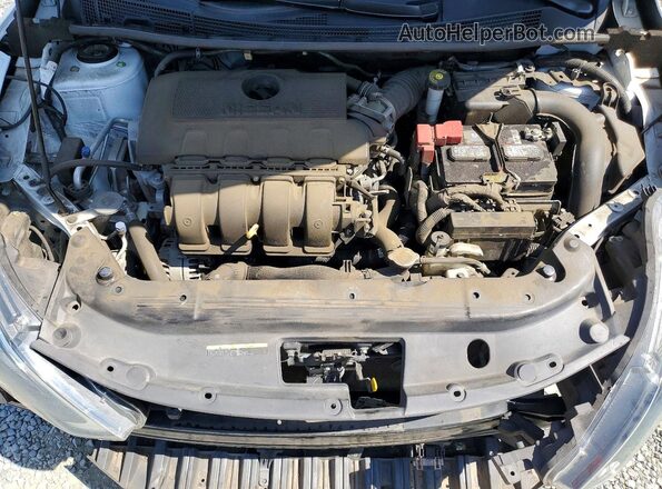 3N1AB7AP0KY370444 2019 NISSAN SENTRA White უკანა სალონის ხედი