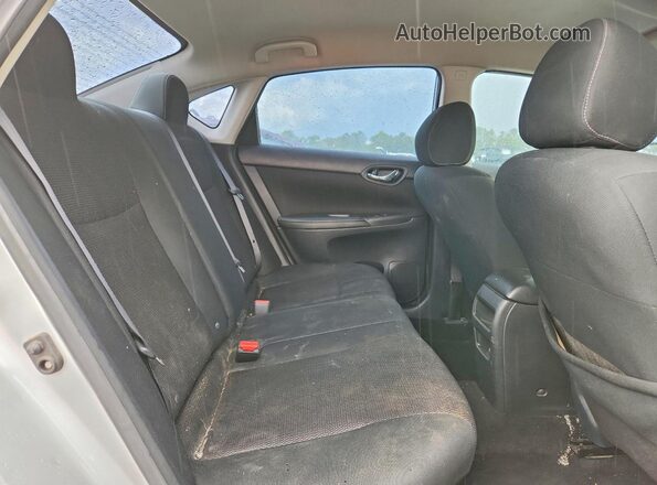 3N1AB7AP0KY386725 2019 NISSAN SENTRA Silver Vista de los asientos traseros