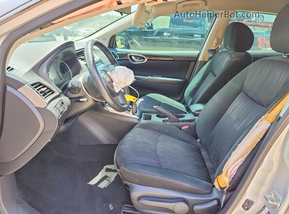 3N1AB7AP0KY437334 2019 NISSAN SENTRA Silver Widok wnętrza z przodu