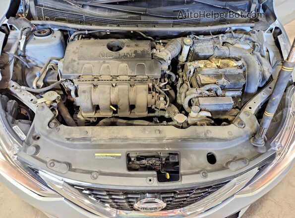 3N1AB7AP1HL706074 2017 NISSAN SENTRA Gray Vista interior trasera