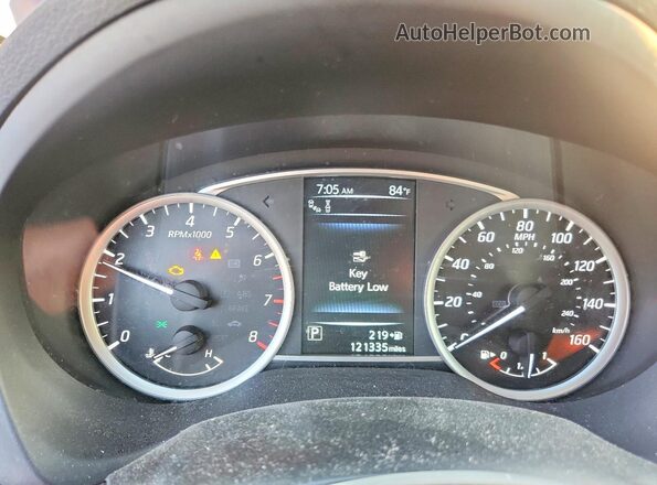 3N1AB7AP1HY229195 2017 NISSAN SENTRA Red Вид щитка приладів