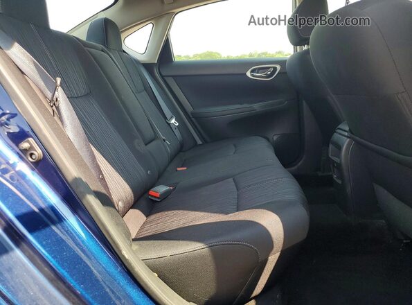 3N1AB7AP1HY253495 2017 NISSAN SENTRA Blue Widok tylnych siedzeń