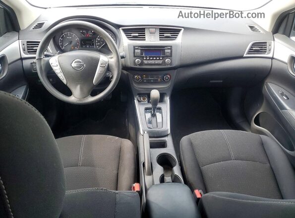 3N1AB7AP1HY255053 2017 NISSAN SENTRA Silver Widok deski rozdzielczej