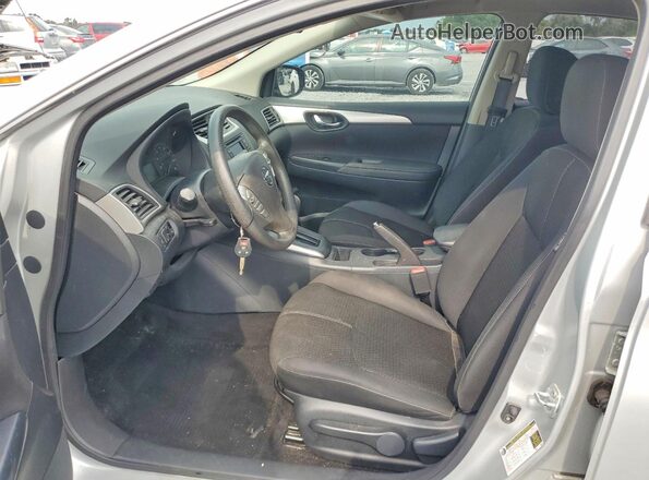 3N1AB7AP1HY255053 2017 NISSAN SENTRA Silver Widok wnętrza z przodu