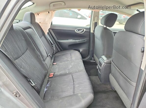 3N1AB7AP1HY280812 2017 NISSAN SENTRA Серый Вид задних сидений