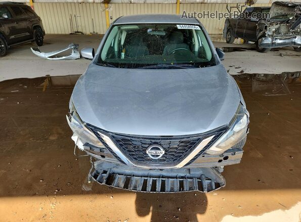 3N1AB7AP1HY390954 2017 NISSAN SENTRA Серебряный Вид спереди
