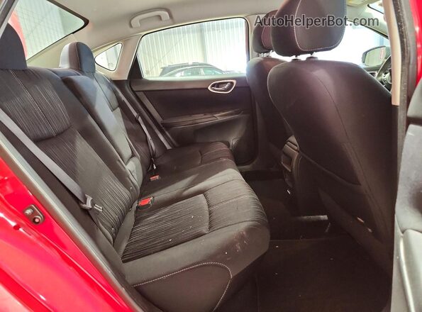 3N1AB7AP1JL621953 2018 NISSAN SENTRA Красный Вид задних сидений