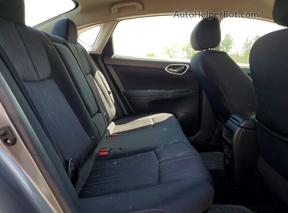 3N1AB7AP1JL641474 2018 NISSAN SENTRA Gray Հետևի նստատեղերի տեսք