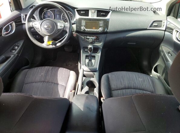 3N1AB7AP1JY258363 2018 NISSAN SENTRA Red Առջևի վահանակի տեսք