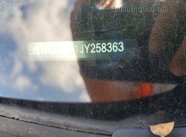 3N1AB7AP1JY258363 2018 NISSAN SENTRA Red Շարժիչի բաժամունքի տեսք