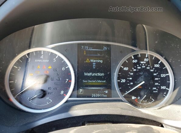 3N1AB7AP1JY260033 2018 NISSAN SENTRA Gray Vista del cuadro de instrumentos