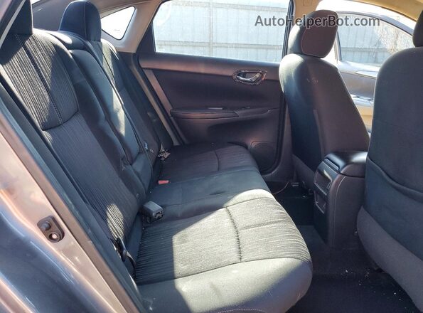 3N1AB7AP1JY260033 2018 NISSAN SENTRA Gray Vista de los asientos traseros
