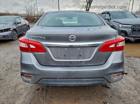3N1AB7AP1JY311983 2018 NISSAN SENTRA Серый Вид сзади