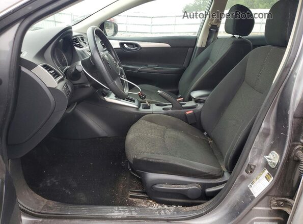 3N1AB7AP1JY320277 2018 NISSAN SENTRA Gray Widok wnętrza z przodu