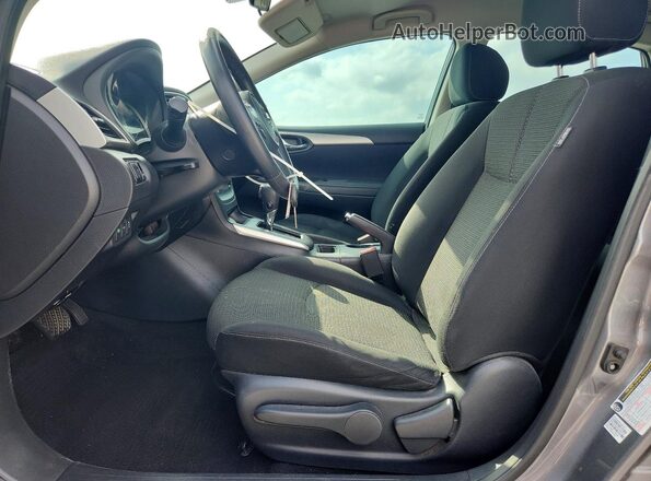 3N1AB7AP1JY329500 2018 NISSAN SENTRA Gray Սալոնի դիմացի տեսք