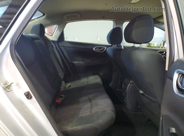 3N1AB7AP1KY317560 2019 NISSAN SENTRA Silver Հետևի նստատեղերի տեսք