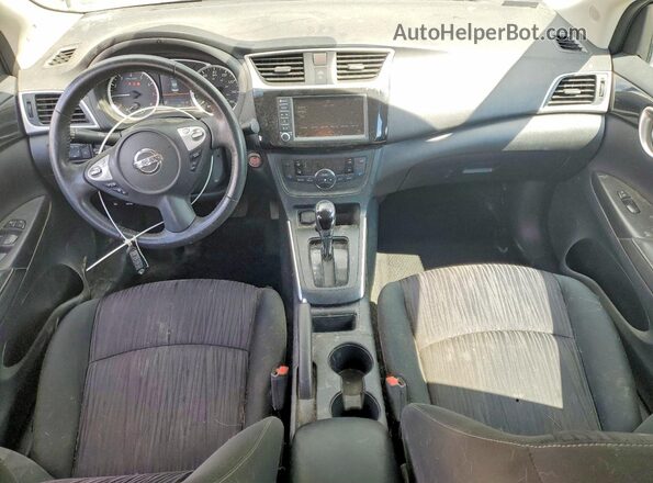 3N1AB7AP1KY424883 2019 NISSAN SENTRA Black Vista del salpicadero