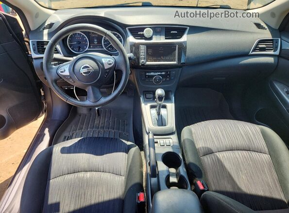 3N1AB7AP1KY427072 2019 NISSAN SENTRA Серебряный Вид панели приборов