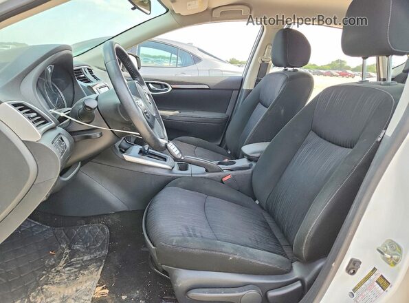 3N1AB7AP1KY441120 2019 NISSAN SENTRA Белый Вид салона спереди