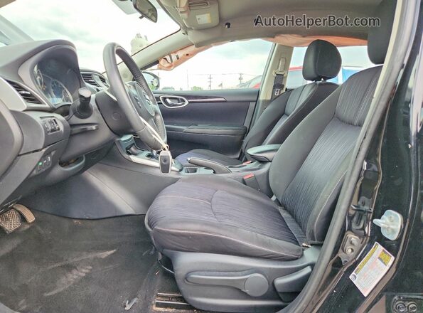 3N1AB7AP2HL668211 2017 NISSAN SENTRA Gray Вид салону спереду