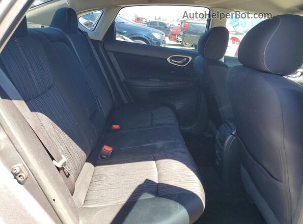 3N1AB7AP2HL719383 2017 NISSAN SENTRA Silver Вид задніх сидінь