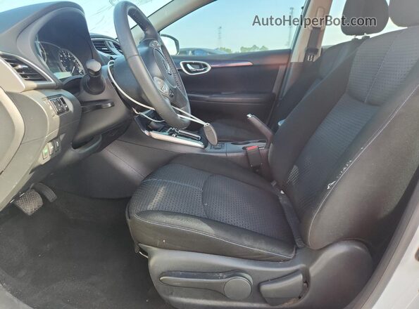 3N1AB7AP2HY216939 2017 NISSAN SENTRA White Սալոնի դիմացի տեսք
