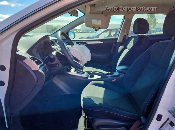 3N1AB7AP2HY217153 2017 NISSAN SENTRA White წინა სალონის ხედი