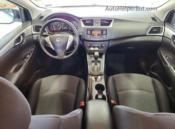 3N1AB7AP2HY238441 2017 NISSAN SENTRA Белый Вид панели приборов