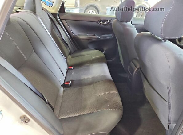 3N1AB7AP2HY238441 2017 NISSAN SENTRA Белый Вид задних сидений
