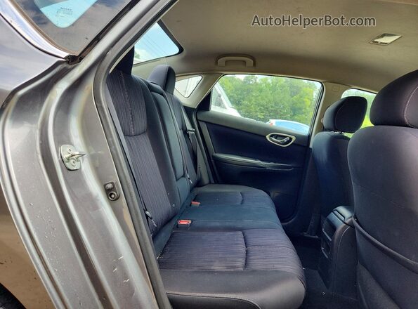 3N1AB7AP2HY308715 2017 NISSAN SENTRA Gray Вид задніх сидінь