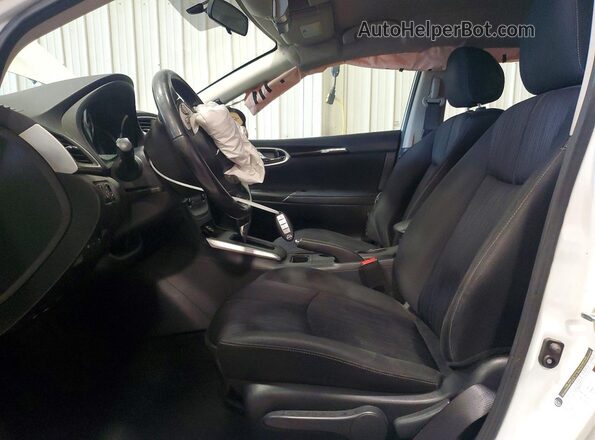 3N1AB7AP2HY361446 2017 NISSAN SENTRA White Front interior view