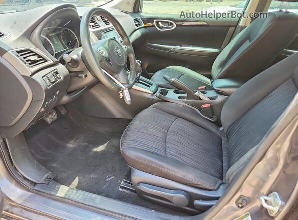 3N1AB7AP2JL618172 2018 NISSAN SENTRA Charcoal Front interior view