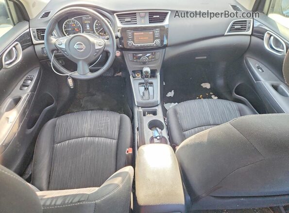 3N1AB7AP2JL653360 2018 NISSAN SENTRA Gray Widok deski rozdzielczej