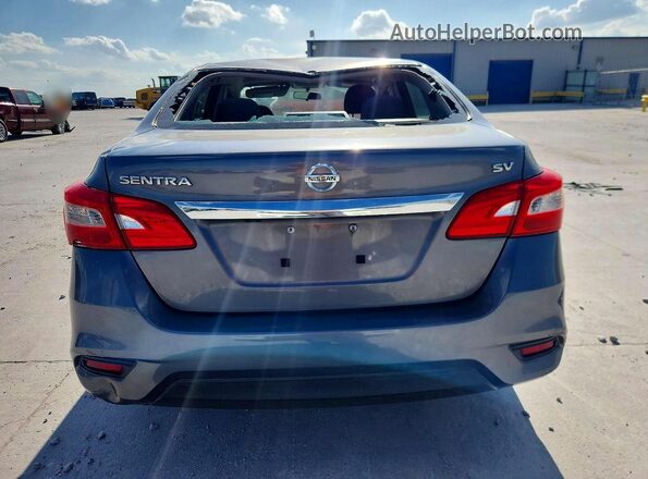 3N1AB7AP2JL653360 2018 NISSAN SENTRA Gray Widok z tyłu