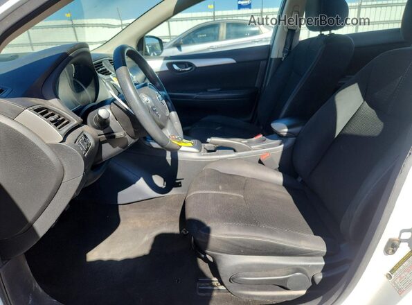 3N1AB7AP2JY202626 2018 NISSAN SENTRA White Front interior view