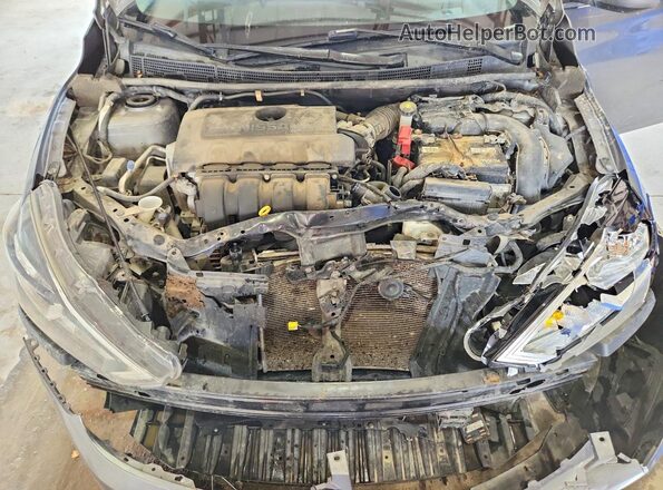 3N1AB7AP2JY209480 2018 NISSAN SENTRA Серый Вид задней части салона