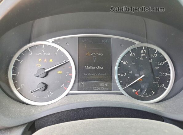 3N1AB7AP2JY212198 2018 NISSAN SENTRA Черный Вид щитка приборов