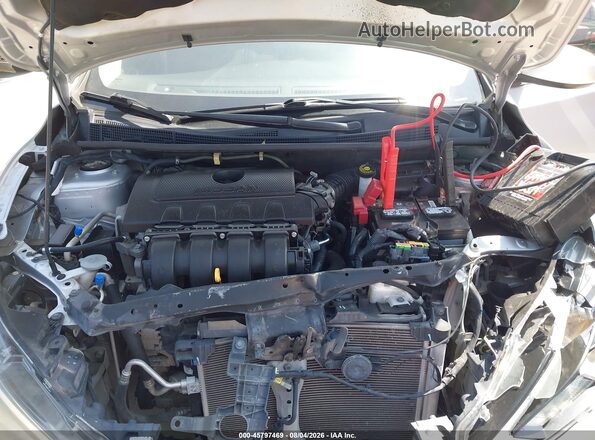 3N1AB7AP2JY226621 2018 NISSAN SENTRA Silver Вид ззаду