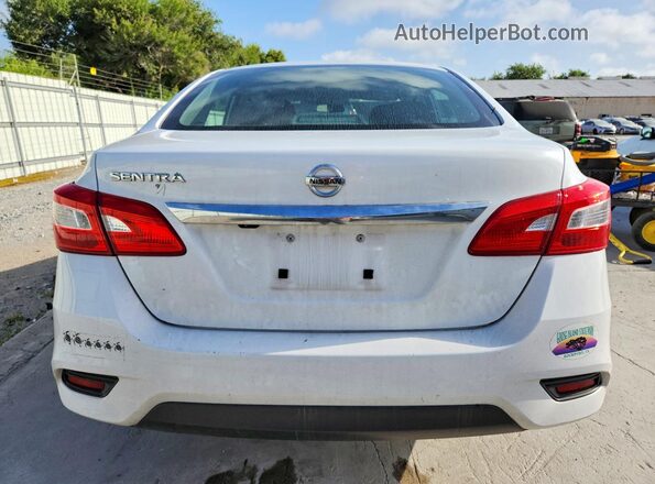 3N1AB7AP2JY258582 2018 NISSAN SENTRA Белый Вид сзади