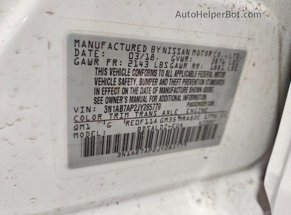 3N1AB7AP2JY285779 2018 NISSAN SENTRA White Widok komory silnika