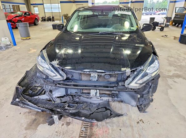 3N1AB7AP2JY287418 2018 NISSAN SENTRA Black Widok z przodu