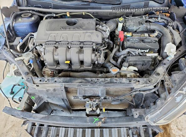 3N1AB7AP2JY292067 2018 NISSAN SENTRA Blue Вид задньої частини салону