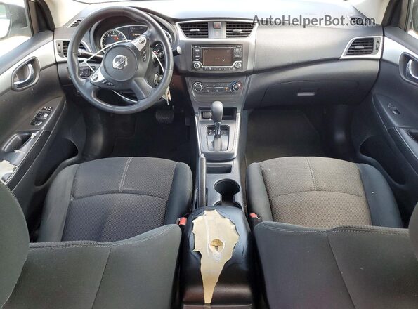 3N1AB7AP2JY328713 2018 NISSAN SENTRA White წინა პანელის ხედი