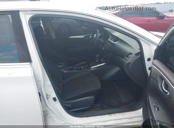 3N1AB7AP2JY330669 2018 NISSAN SENTRA White Vista interior delantera