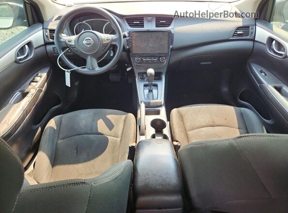 3N1AB7AP2KY209688 2019 NISSAN SENTRA Silver Vista del salpicadero