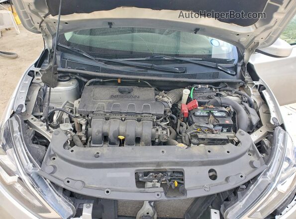 3N1AB7AP2KY209688 2019 NISSAN SENTRA Silver Vista interior trasera