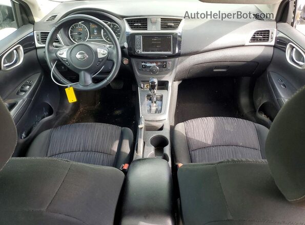 3N1AB7AP2KY306146 2019 NISSAN SENTRA Белый Вид панели приборов