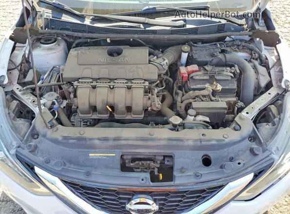 3N1AB7AP2KY331029 2019 NISSAN SENTRA White Вид задньої частини салону